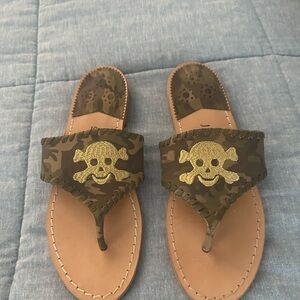 Women’s Jack Rogers size 7 flip flops.